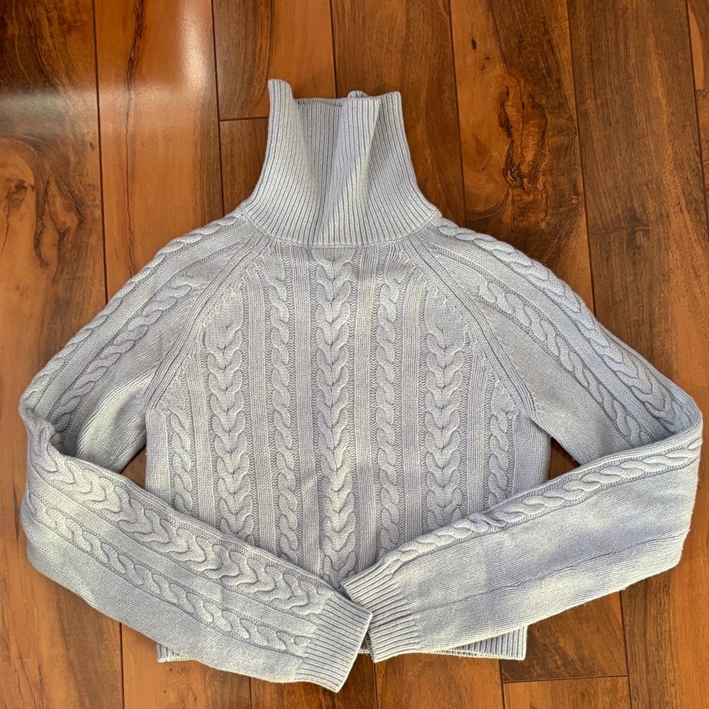 SUNDAY BEST Cropped Turtleneck in Light Powder Blue